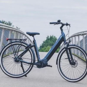 Vélo électrique O2feel iSwan City Boost Anthracite avec moteur Shimano